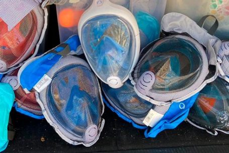Imagen de mascarillas de buceo utilizadas durante la pandemia.